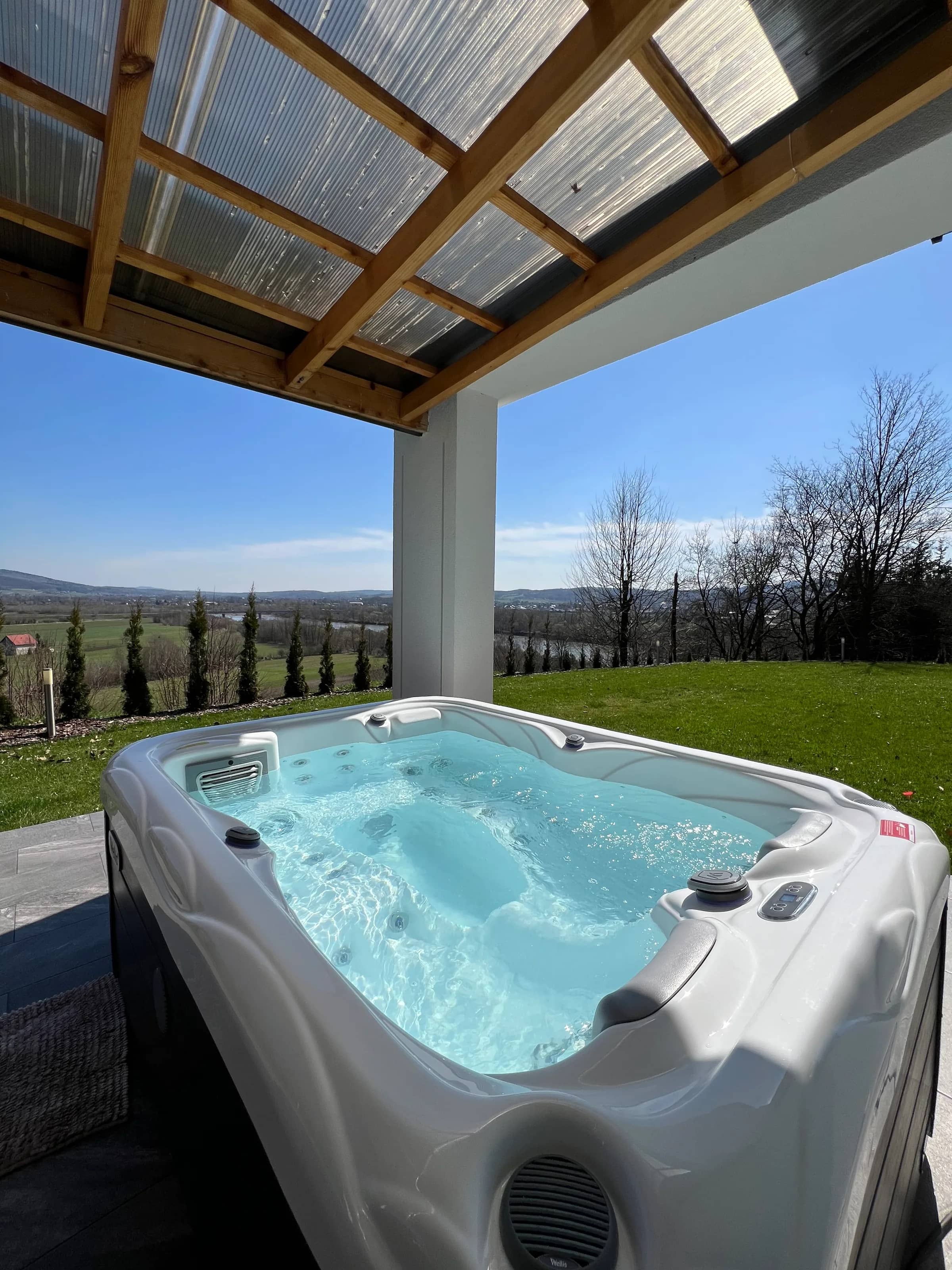 Jacuzzi w ciągu dnia