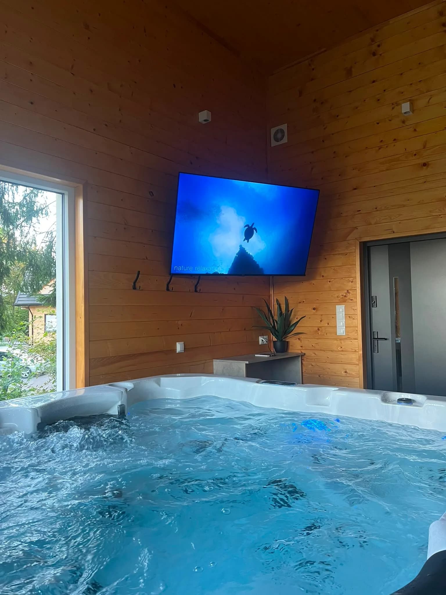 Jacuzzi z telewizorem